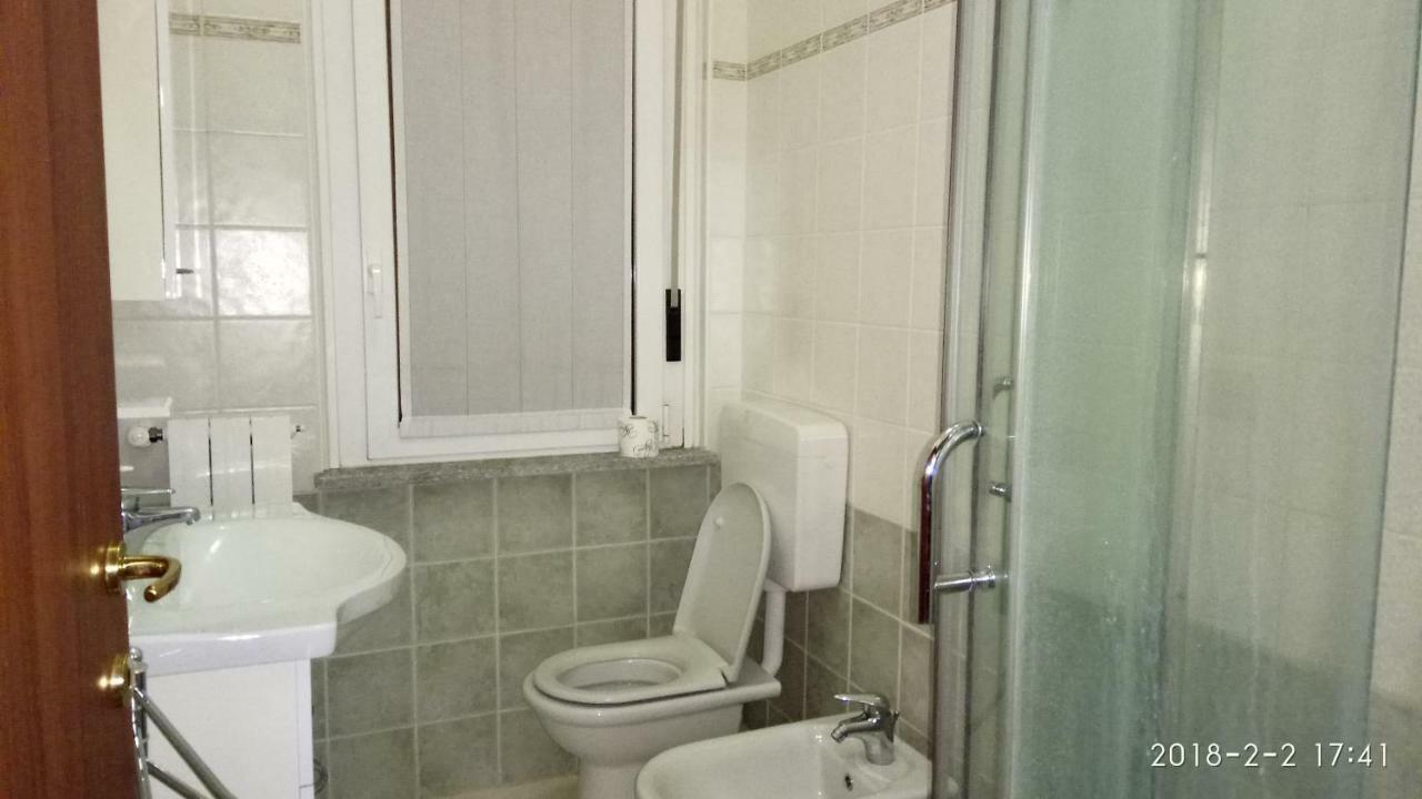 Apartamento Scarpone Pavía Exterior foto